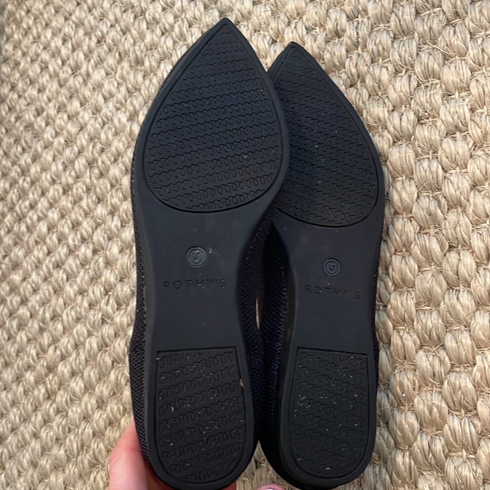 Black Pointed Toe Rothy’s, Size 5, Barely Worn - image 2